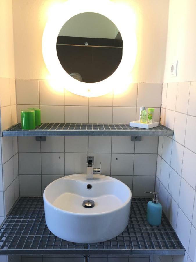 Trash De Luxe Apartment Schleswig Luaran gambar