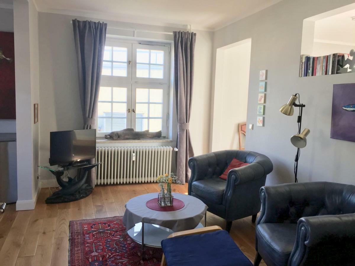 Trash De Luxe Apartment Schleswig Luaran gambar